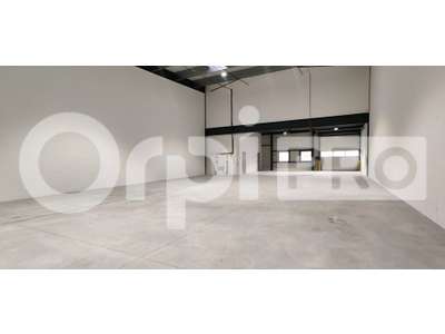 Location Locaux d'activités - Entrepôts à Corbeil-Essonnes