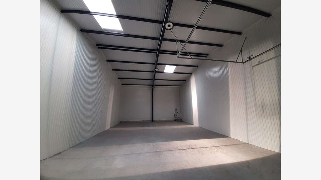A louer local d'activité 120m² neuf à Cordemais