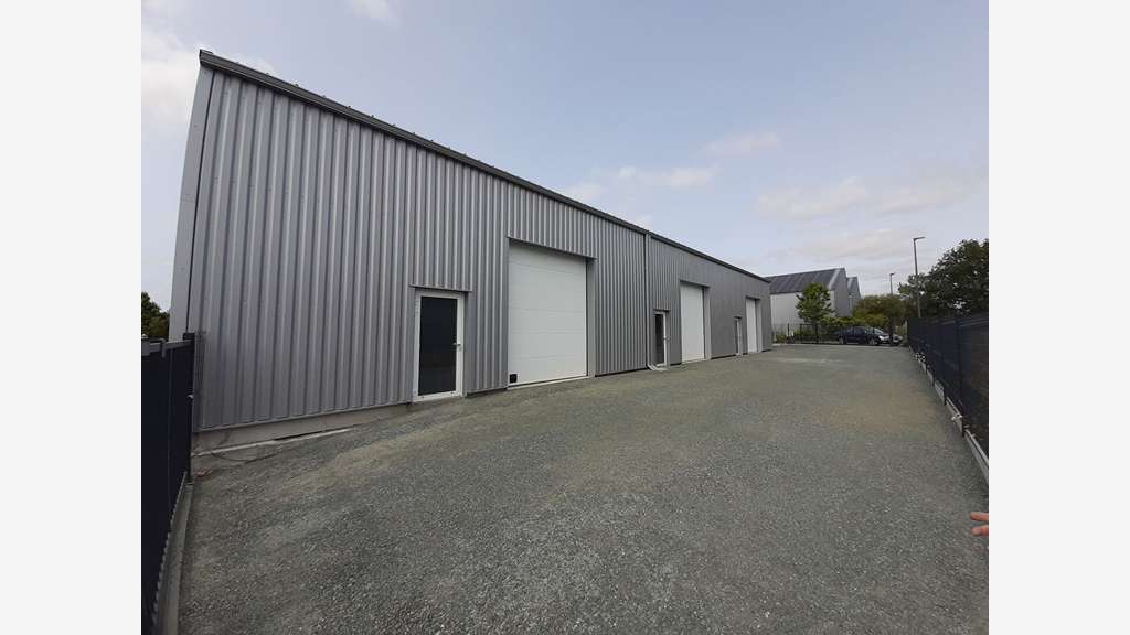 A louer local d'activité 120m² neuf à Cordemais