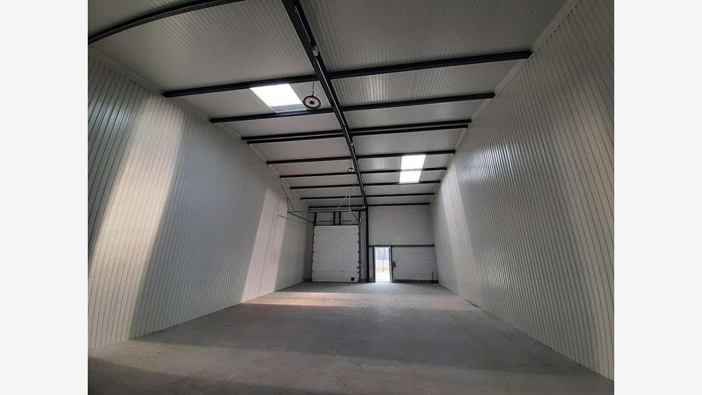 A louer local d'activité 120m² neuf à Cordemais