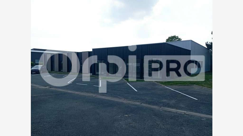 Local d'activité 342m² à louer à Cormontreuil