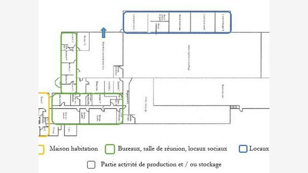 Local industriel 2670m² entre Bourg et Oyonnax