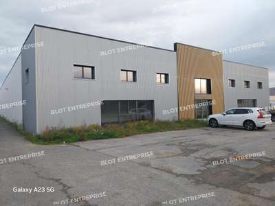 A louer local d'activités 2620m² à Couëron