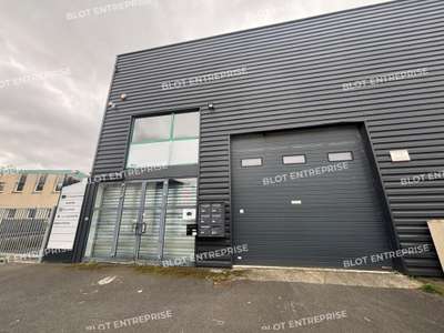 Location Locaux d'activités - Entrepôts à Couëron