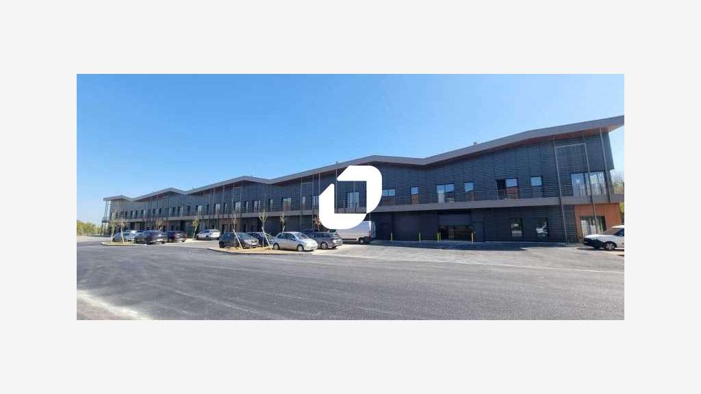 A louer Local d'activité 910m² Coupvray