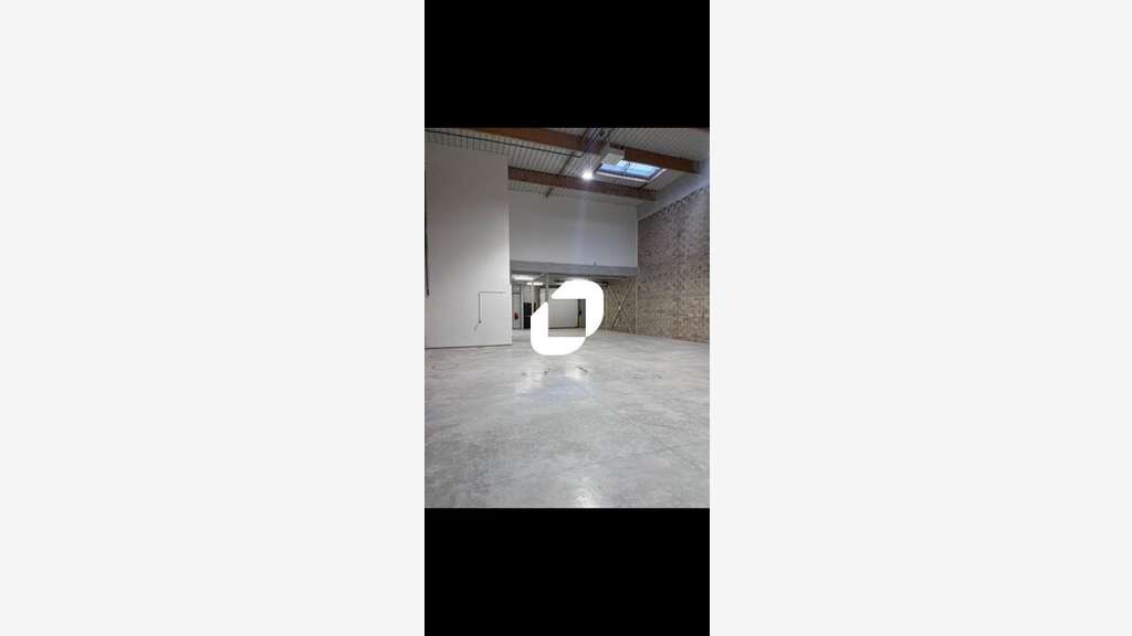 A louer Local d'activité 910m² Coupvray