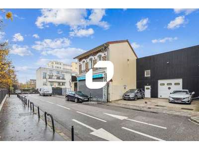 Location Locaux d'activités - Entrepôts à Courbevoie