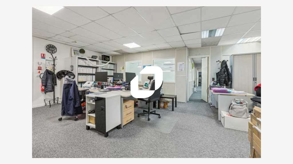 A louer Local d'activité 400m² Courbevoie
