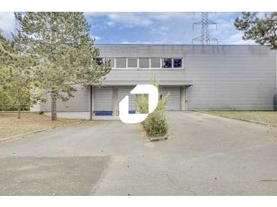 Location Locaux d'activités - Entrepôts à Courcouronnes