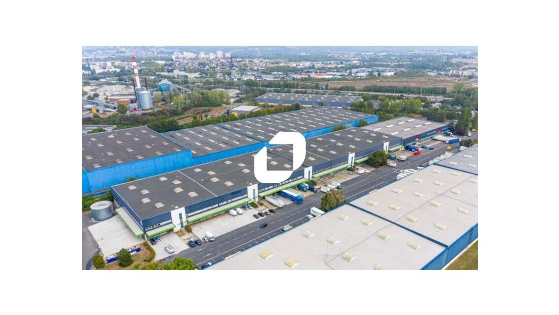 A louer Local d'activité 5913m² Cergy