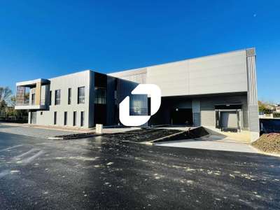 Location Locaux d'activités - Entrepôts à Courtry