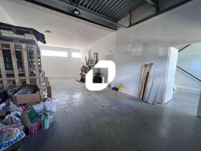 Location Locaux d'activités - Entrepôts à Courtry