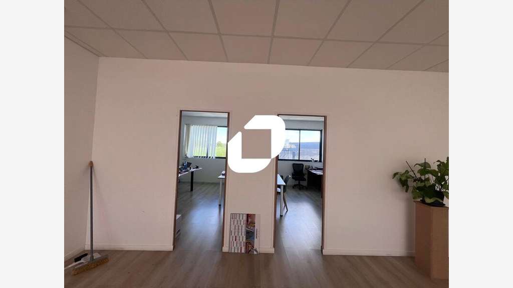 A louer Local d'activité 180m² Courtry
