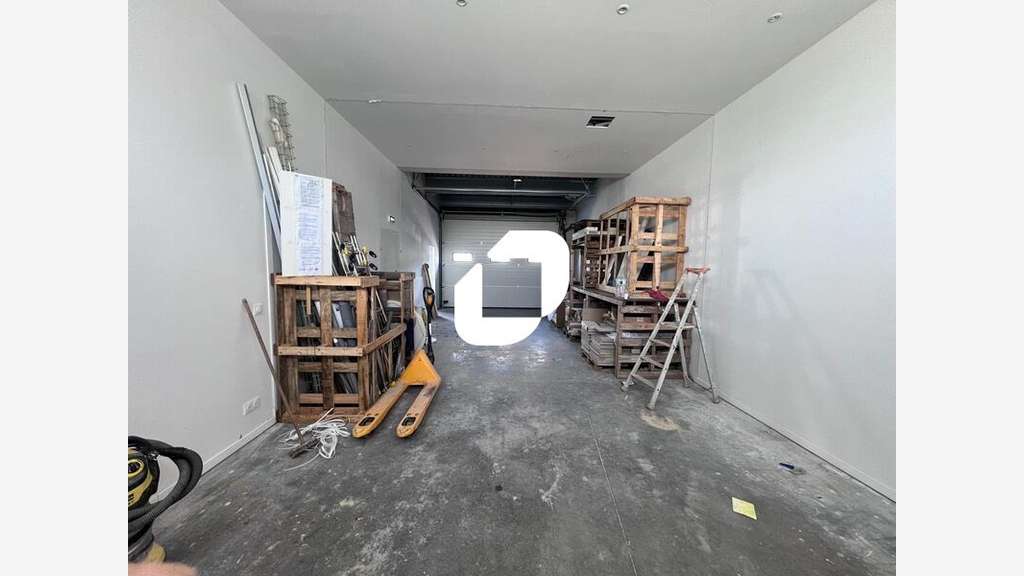 A louer Local d'activité 180m² Courtry