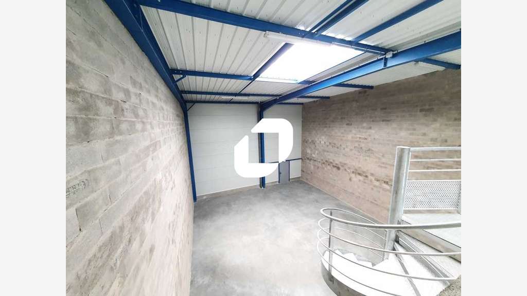 A louer Local d'activité 240m² Courtry