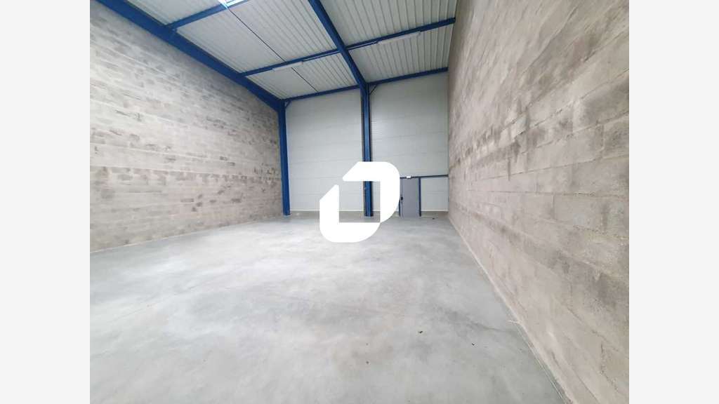 A louer Local d'activité 240m² Courtry