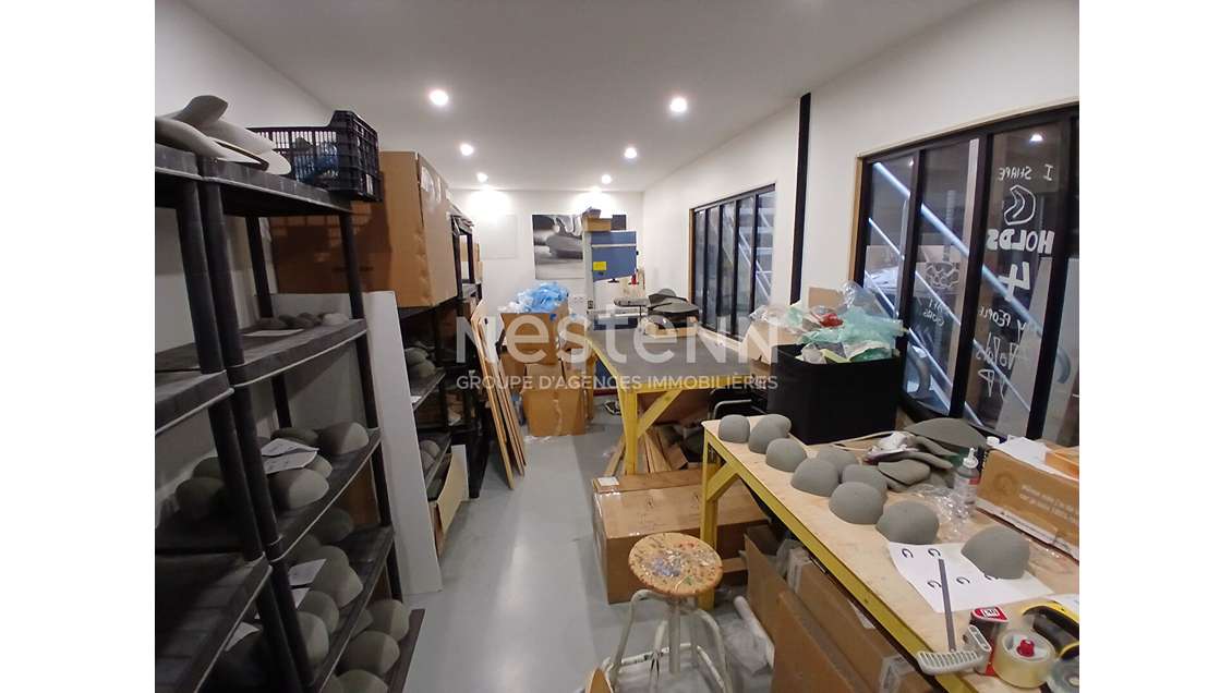 A louer local 332m² Zone du Moustoir à Crach