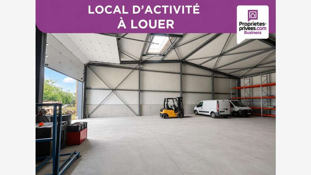 Loue local d'activité 250m² à Verneuil-en-Halatte