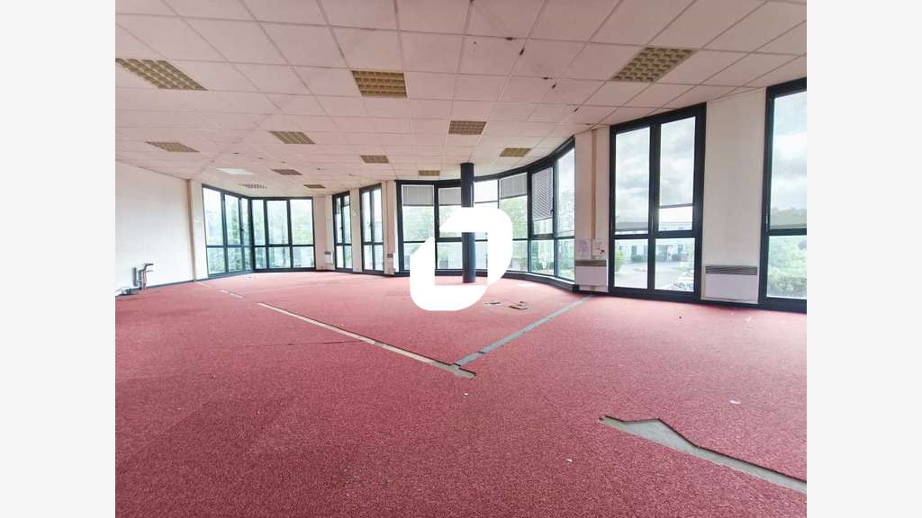A louer Local d'activité 360m² Creteil