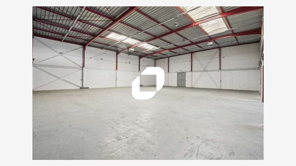 A louer Local d'activité 808m² Creteil