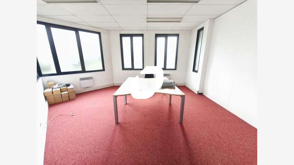 A louer Local d'activité 360m² Creteil