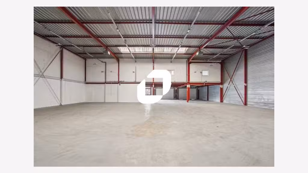 A louer Local d'activité 2258m² Creteil