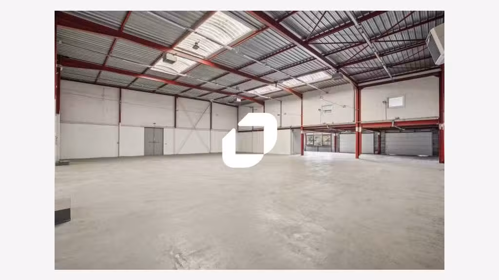 A louer Local d'activité 2258m² Creteil