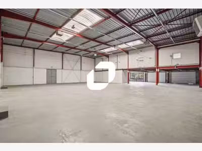 A louer Local d'activité 2258m² Creteil