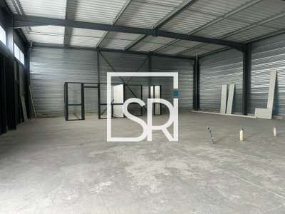 Entrepôt 350m² à louer à Creuzier-le-Neuf