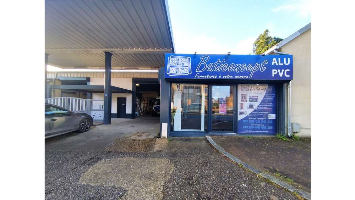 Hangar 300m² + bureau à louer  Crèvecoeur-le-Grand