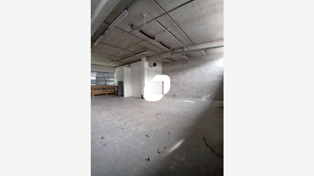 A louer Local d'activité 293m² Croissy beaubourg