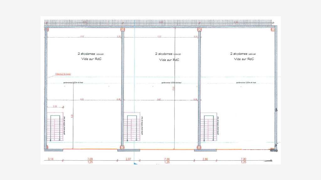 A louer local / entrepôt 281m² en za à Cuers 