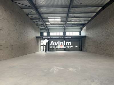 Location Locaux d'activités - Entrepôts à Dagneux