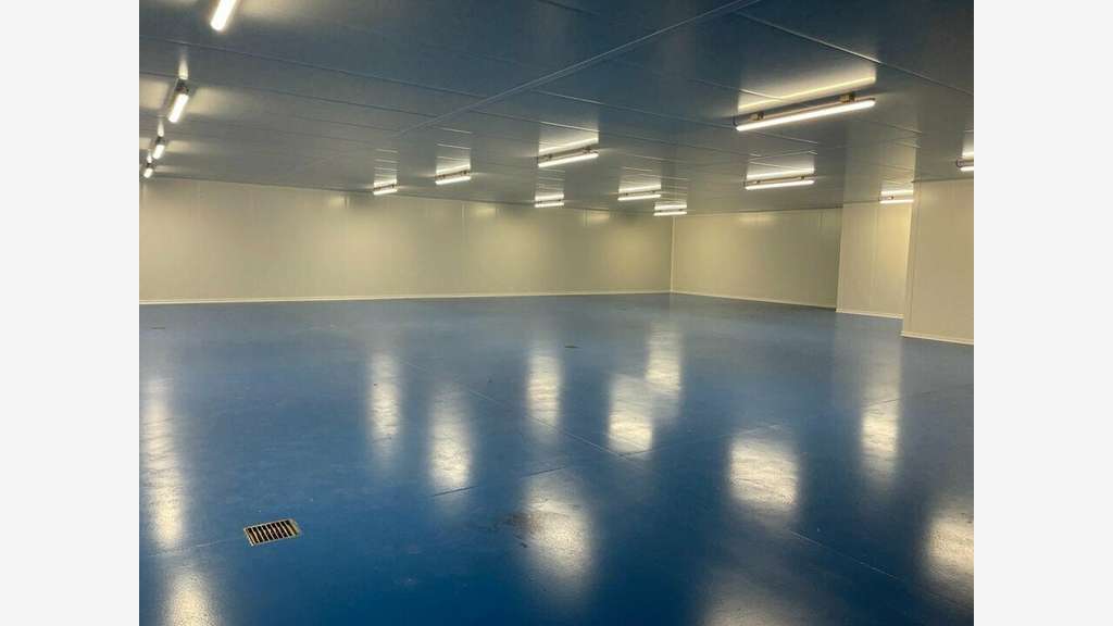 A louer cellules d'activité 200 à 600m² à Damazan