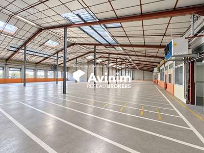 LOCATION ENTREPOTS 1000 A 3000 M2