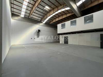 Location Locaux d'activités - Entrepôts à Dardilly