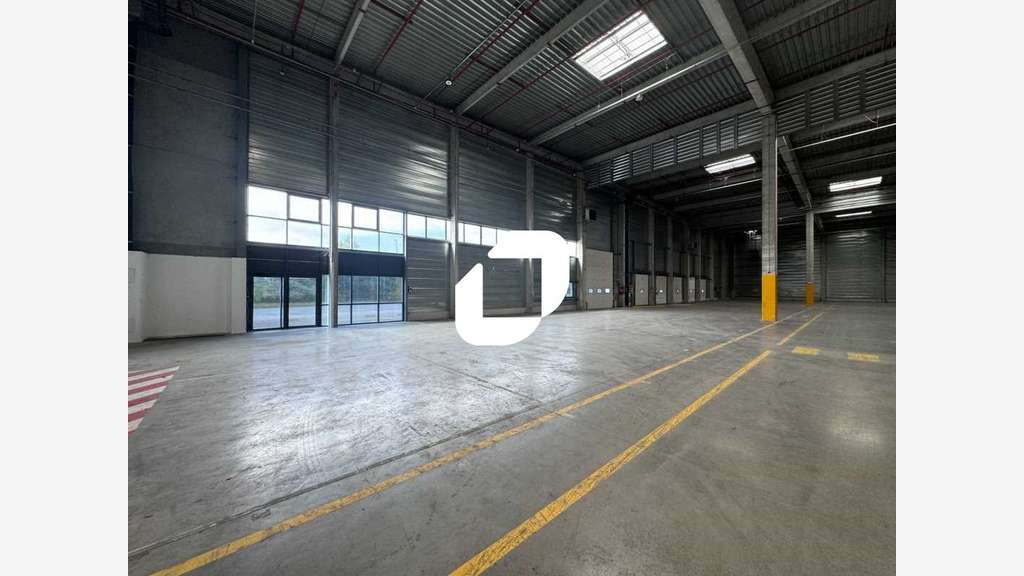 A louer Local d'activité 17536m² Dechy