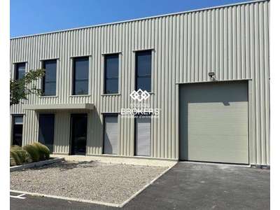 Location Locaux d'activités - Entrepôts à Décines-Charpieu