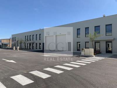 Location Locaux d'activités - Entrepôts à Décines-Charpieu