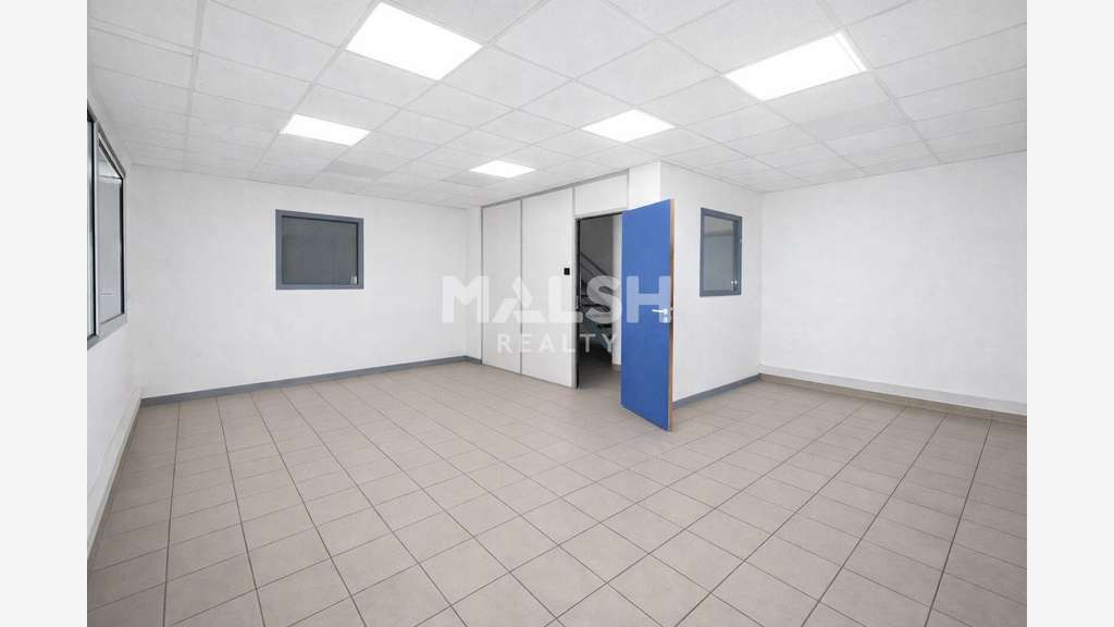 A louer local d'activités 645m² à Décines Charpieu
