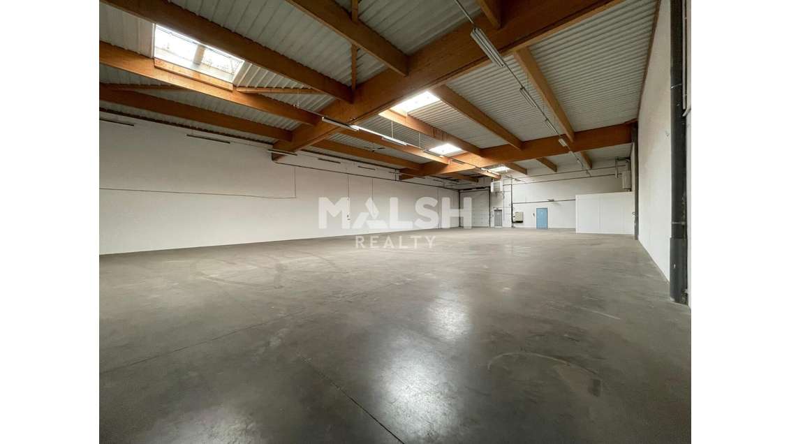 Local d'Activités à DECINES CHARPIEU - A LOUER - 6