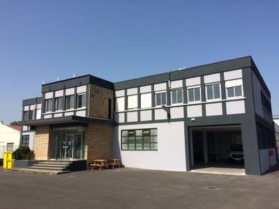 Location Locaux d'activités - Entrepôts à Décines-Charpieu