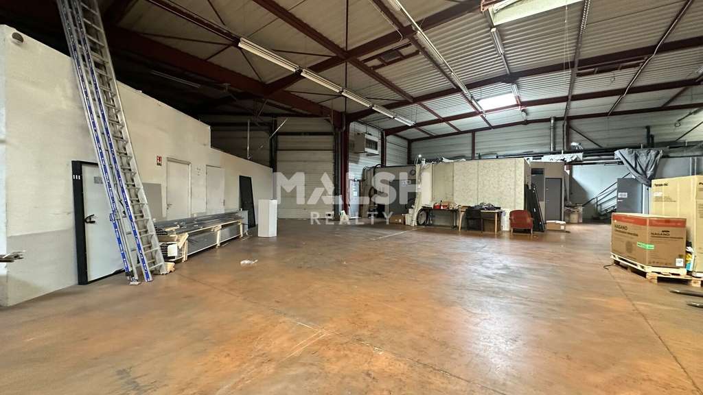 Bâtiment mixte indépendant Activités &amp; Bureaux