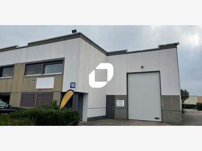 A louer Local d'activité 797m² Decines charpieu