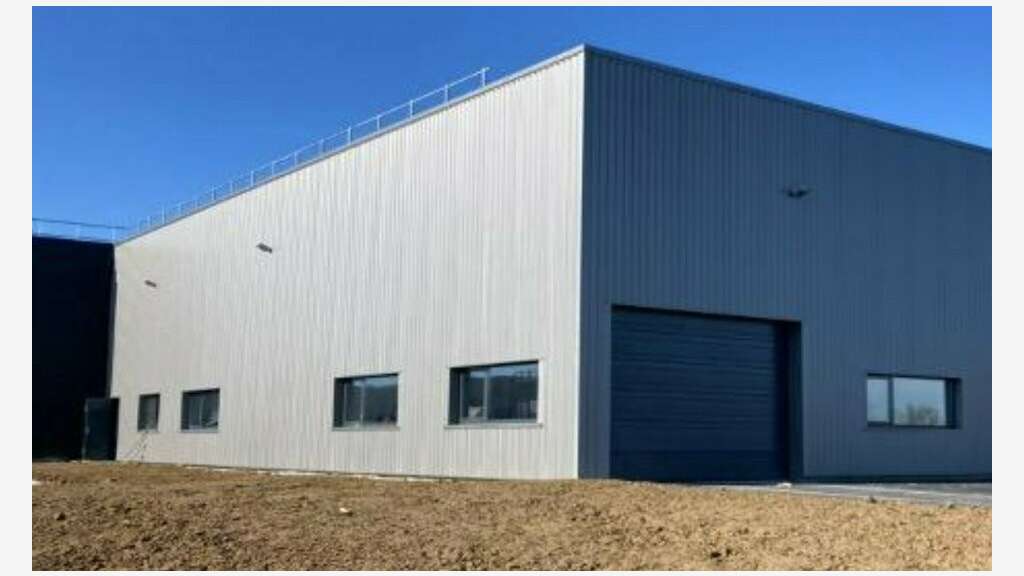 Loue entrepôt logistique 1972m² Nord Franche Comte