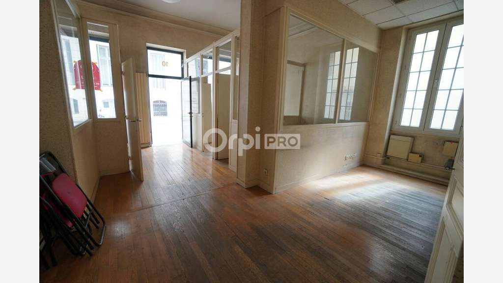 A louer local mixte 80m² à Dijon centre Gare