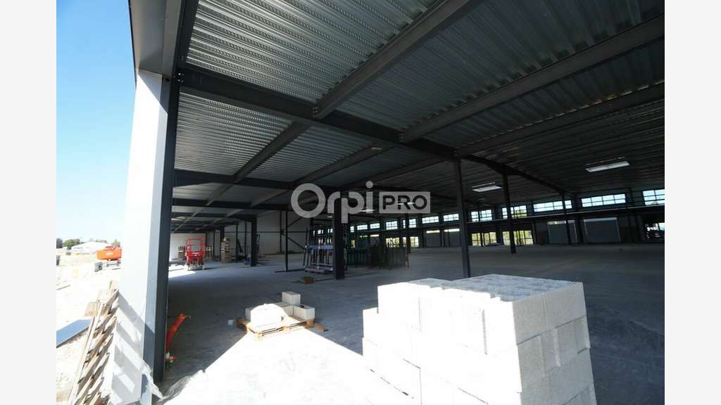 A louer local d'activité 378m² sur Dijon Nord