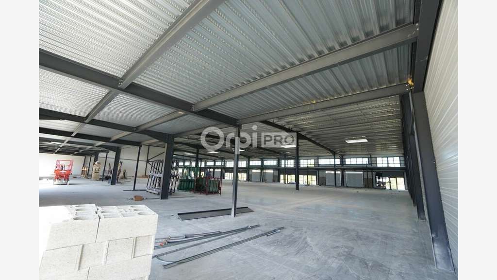 A louer local d'activité 378m² sur Dijon Nord