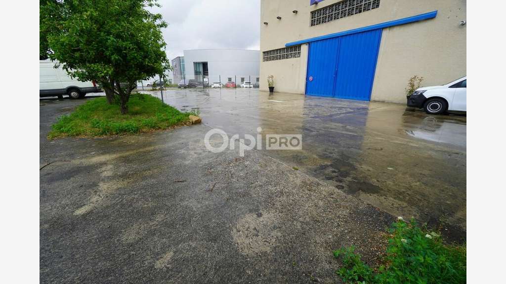 Loue local d'activité de 430m² secteur Dijon Sud