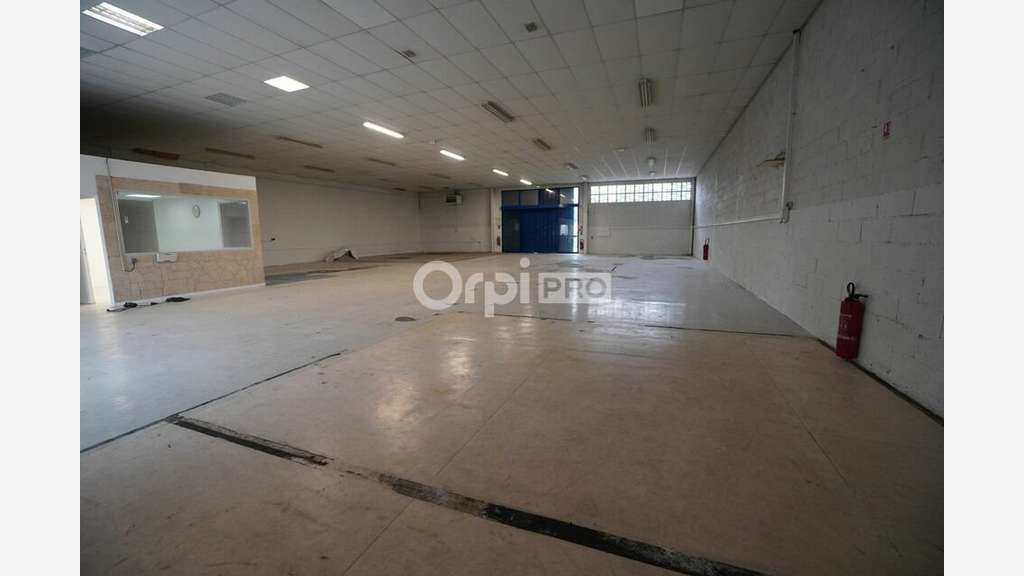 Loue local d'activité de 430m² secteur Dijon Sud
